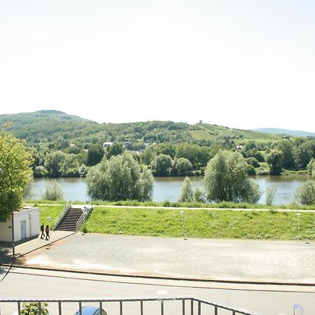 Hotel-Weinhaus Stettler Lieser Luaran gambar